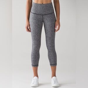 Lululemon Wunder Under HR Crop 21" Size 12 in Heathered Black